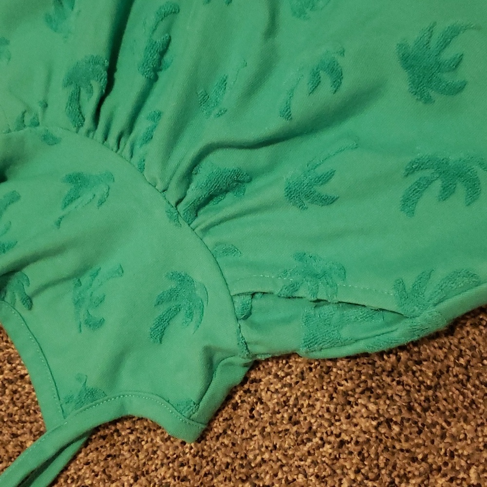 BUNDLE OF 4 DRESSES - Picture 5 of 14